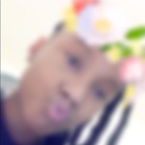 Meet your Posher, Kalia